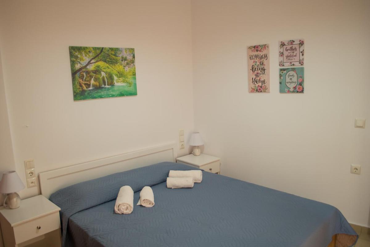 Sun By The Sea 2 Apartment Agia Pelagia  Exterior photo