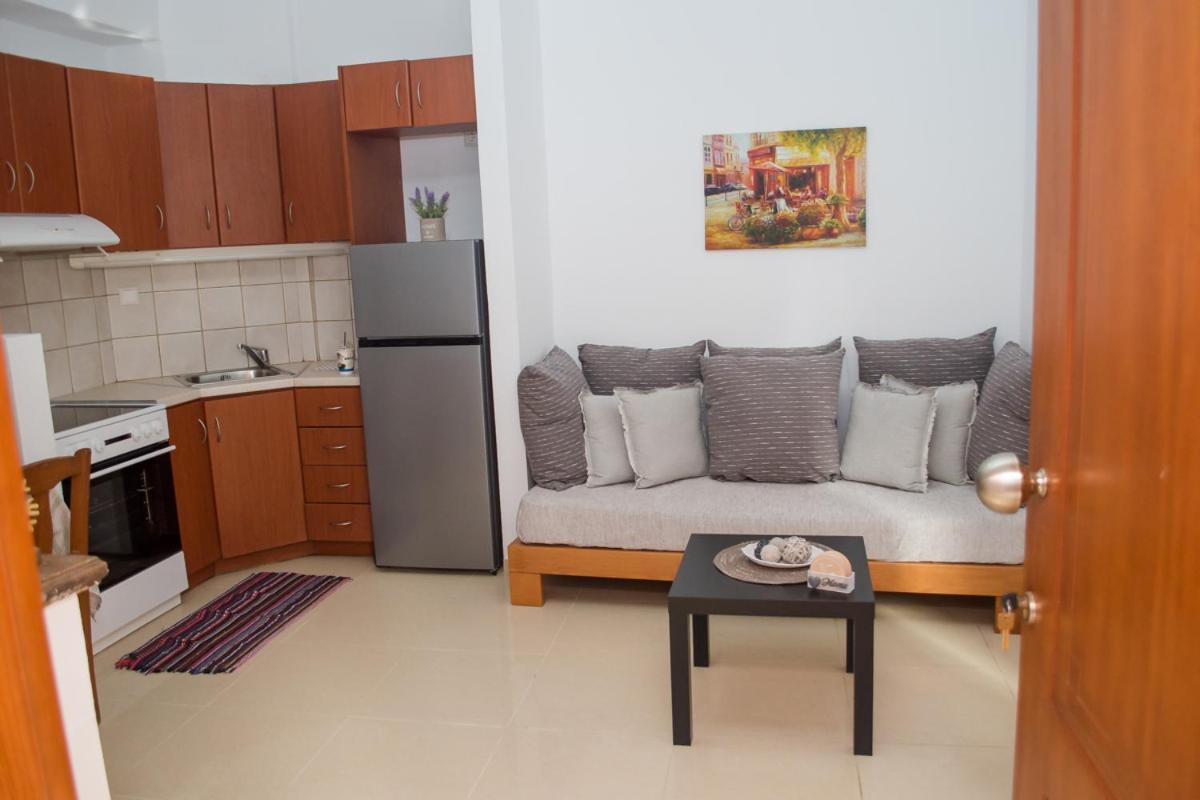 Sun By The Sea 2 Apartment Agia Pelagia  Exterior photo