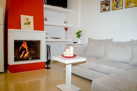 Sun By The Sea 2 Apartment Agia Pelagia  Exterior photo