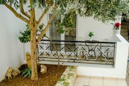 Sun By The Sea 2 Apartment Agia Pelagia  Exterior photo
