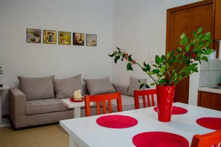 Sun By The Sea 2 Apartment Agia Pelagia  Exterior photo